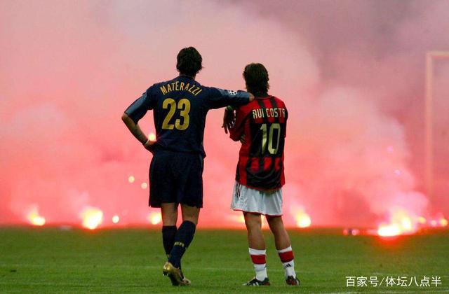 爆了爆了！王俊杰14中10！中国男篮第一进攻前锋