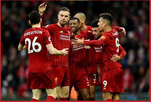 《Code Violet》发布新预告 展示各色敌人与性感服装