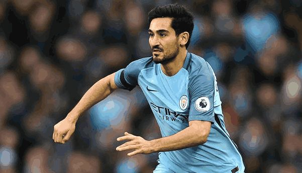 LPL国一上单风评爆炸！冠军教练怒喷369是混子，耽误JKL职业生涯