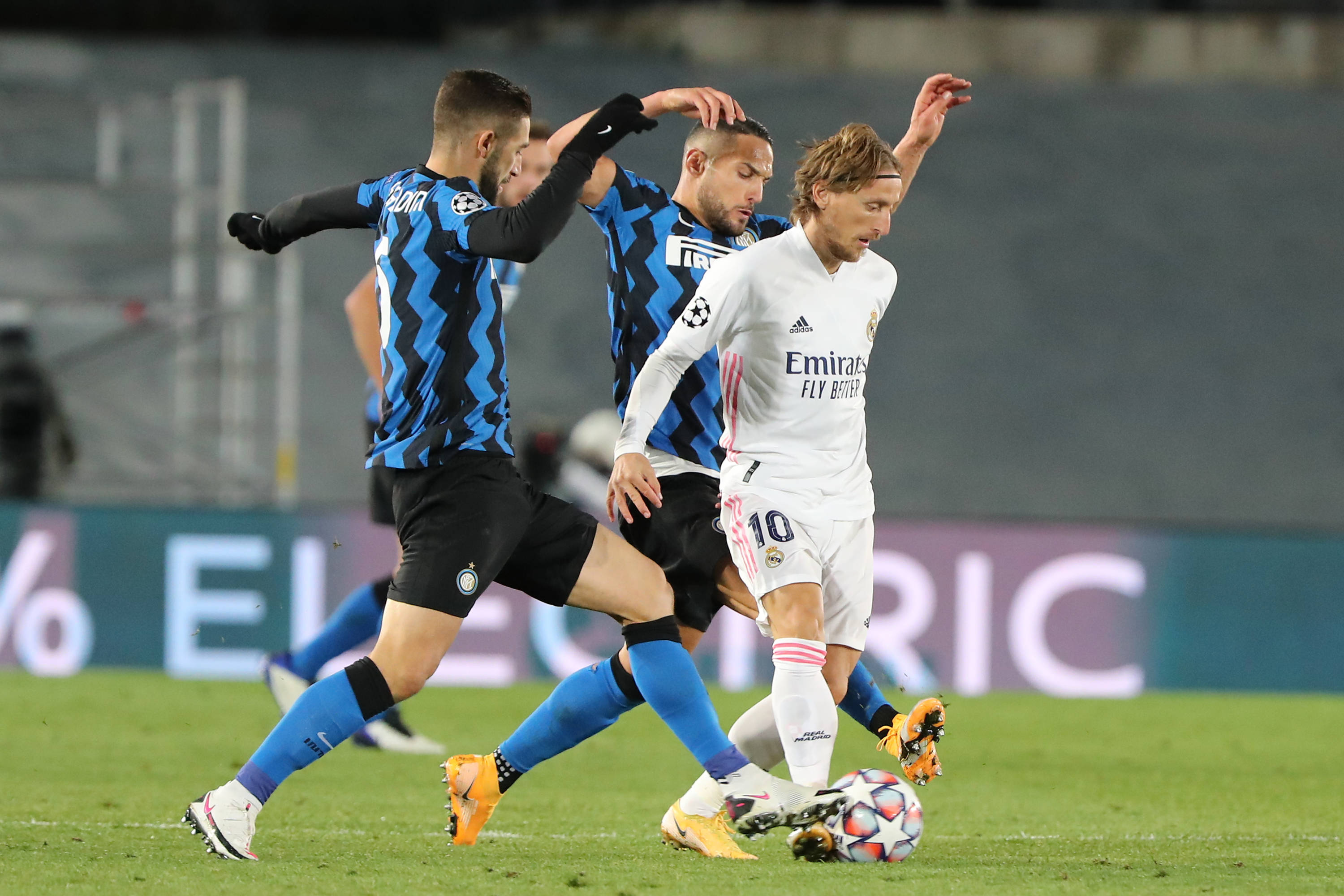 英雄联盟被玩家起诉，花大价钱买皮肤，却因质量太差引起不满