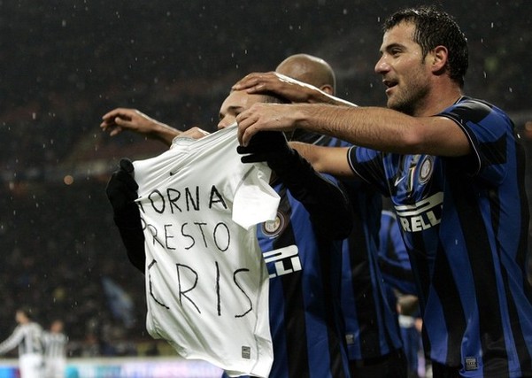 LPL上演绝望一幕，TheShy神人打法火了，偷家笑出声，BLG防守无门