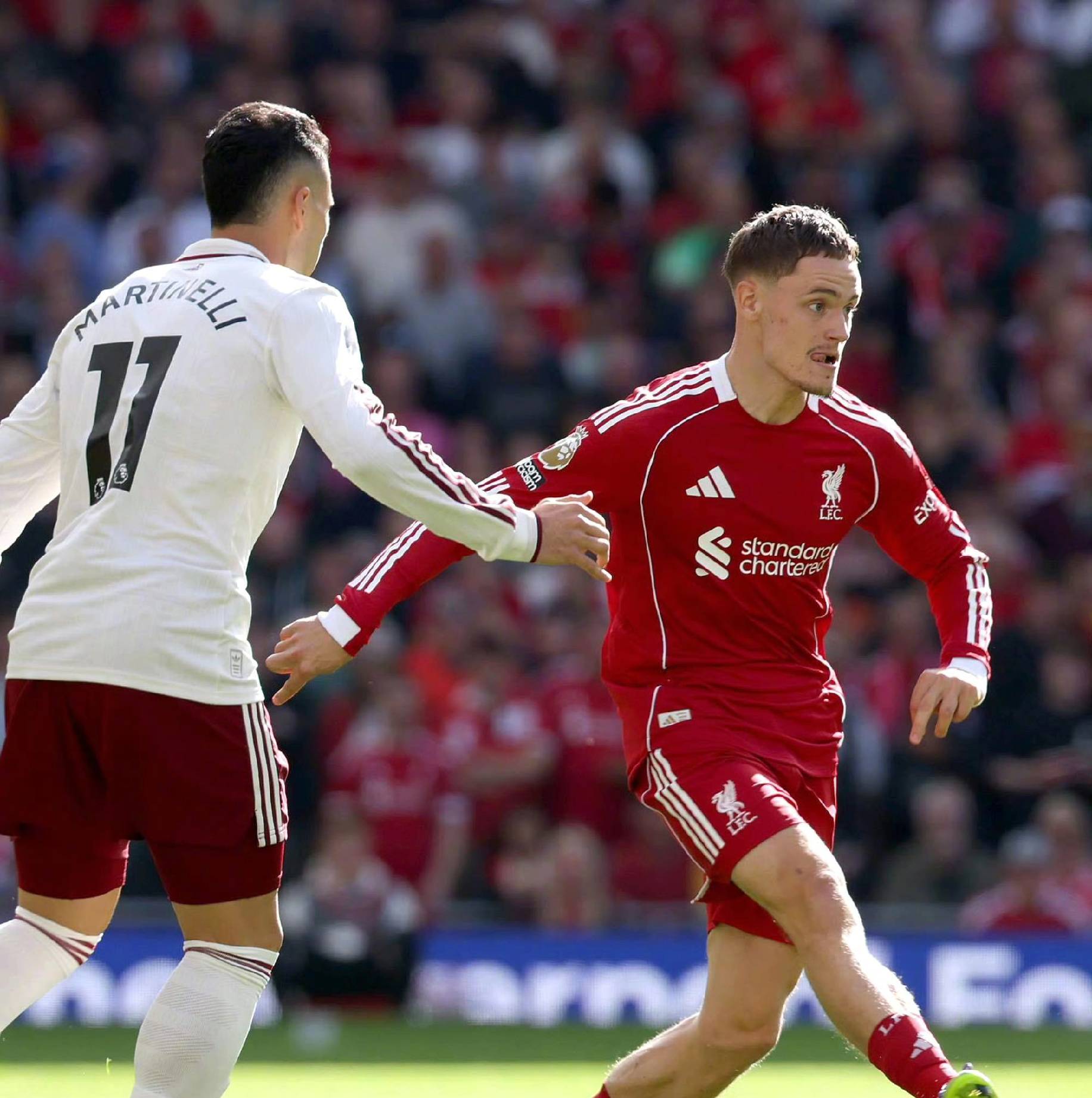 英雄联盟赛事：8月8日比赛调整为无观众模式