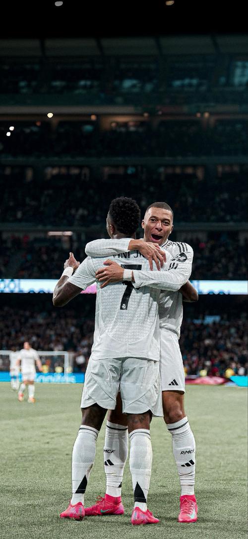 法尔克：拜仁慕尼黑预计不会向格雷罗提供新的合同